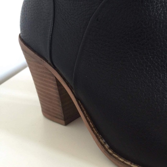 Amazing Brand New Genuine leather ankle boots - Picture 4 of 6